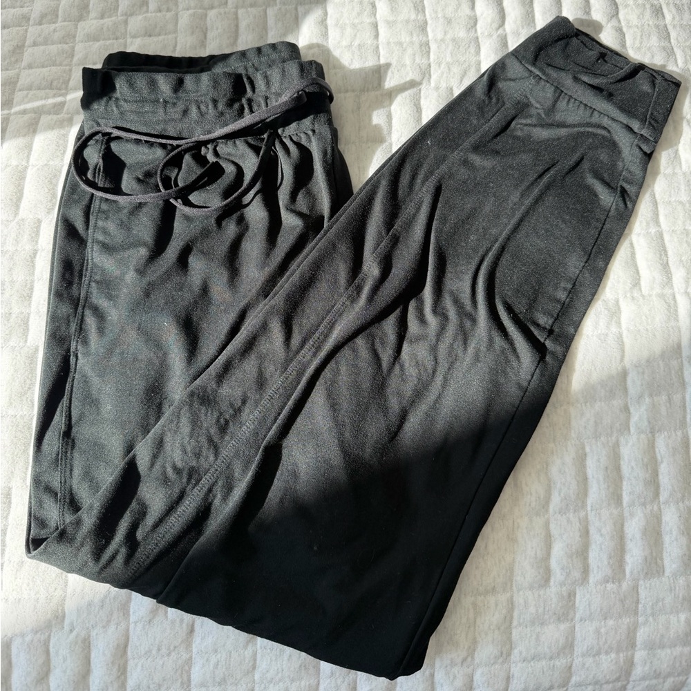 Fabletics Black Jogger Sweat Pants